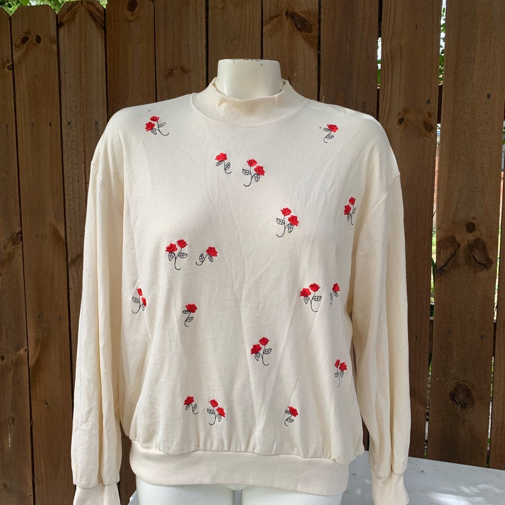 NWT Bon Worth turtleneck size M Petite.